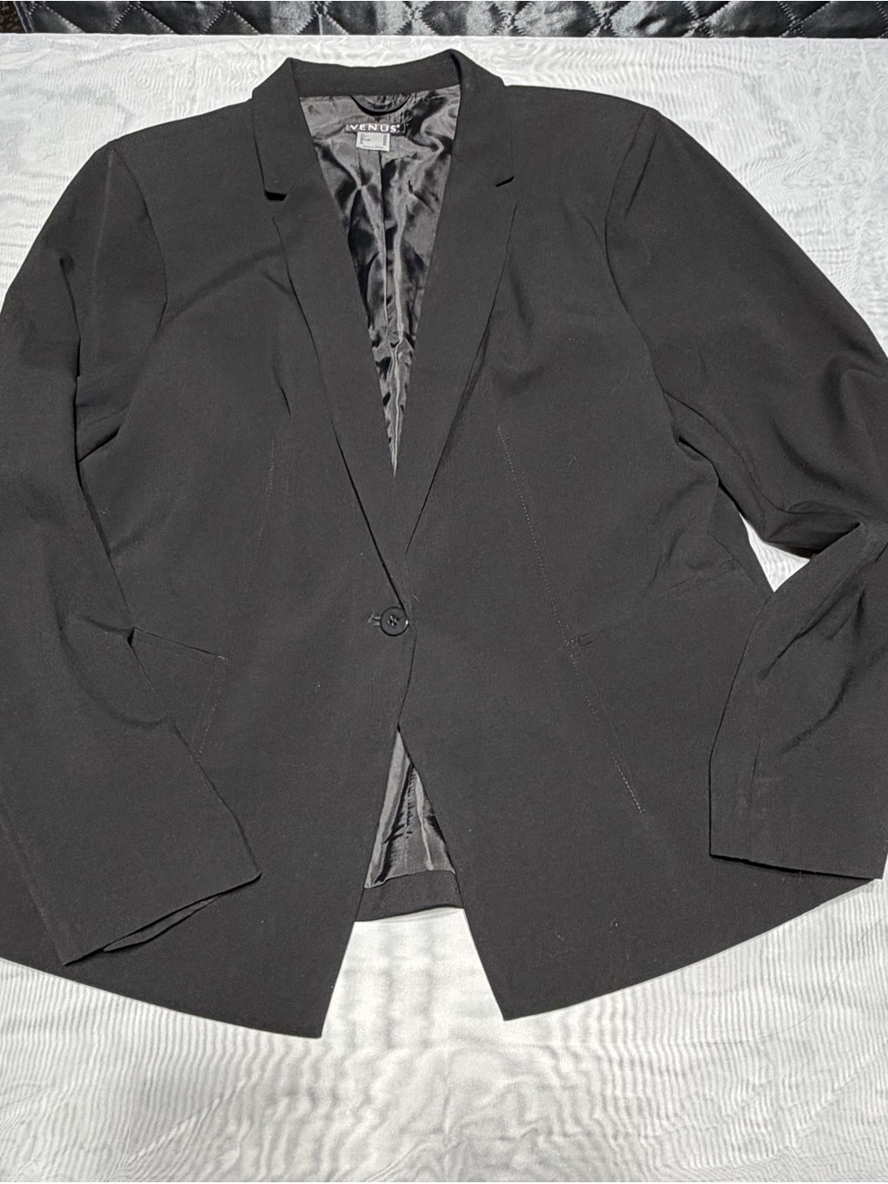 VENUS Black Women's Blazer with Single Button